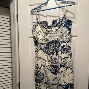 Donna Rico Blue/White flowered Dress - Midi - 6
